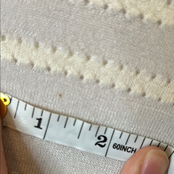 Banana Republic Grey and White 100% Merino Wool Sweater Size XS - Picture 6 of 6